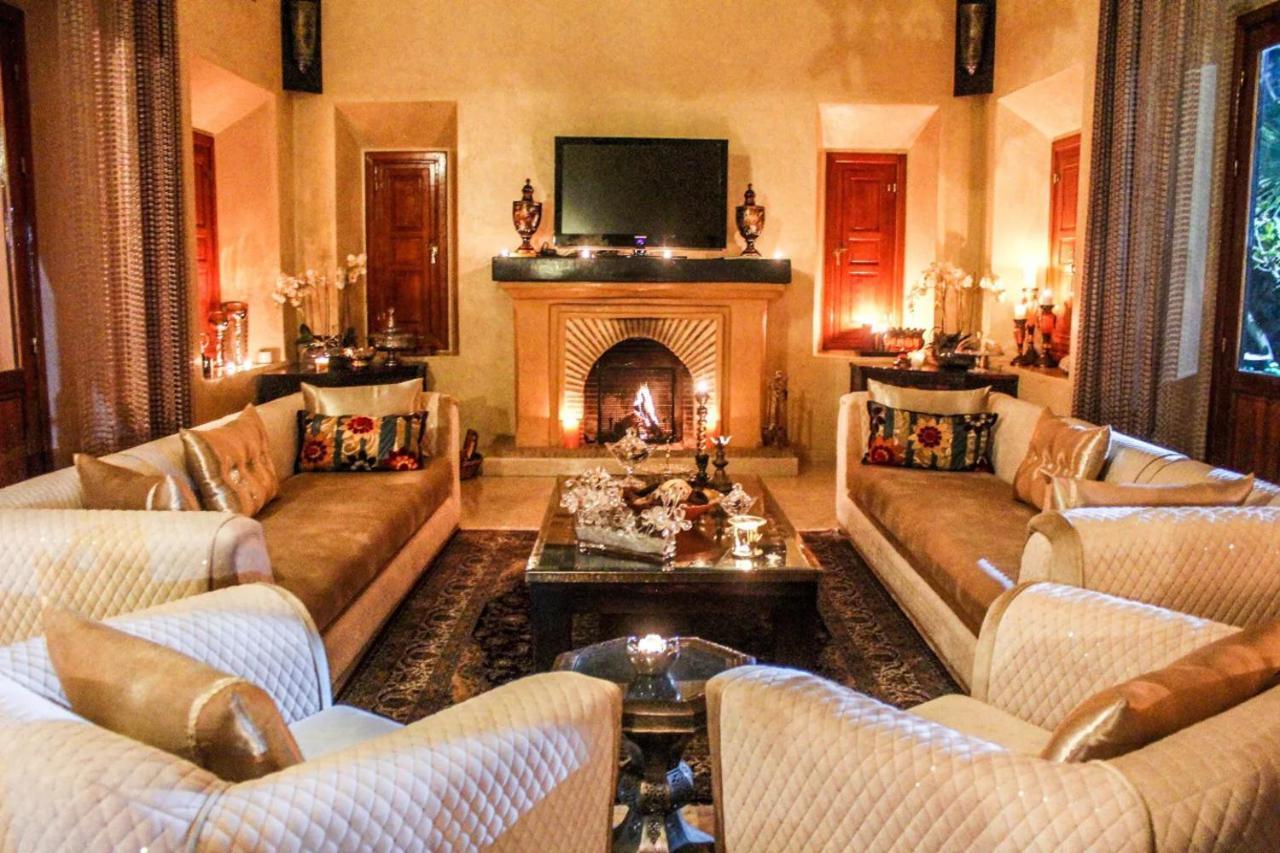 Magnificent Villa "Golf Amelkis" マラケシュ エクステリア 写真